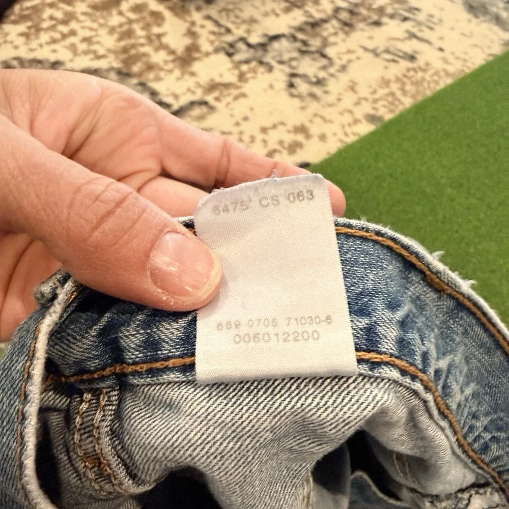 Vintage Levi's 501 Light Wash Jeans W38 L32 - Factory 589 (Colombia)
